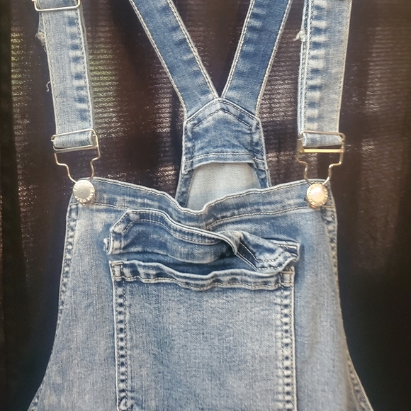 • SHEIN • Faded Denim Overall Shorts • Large • - Picture 4 of 4